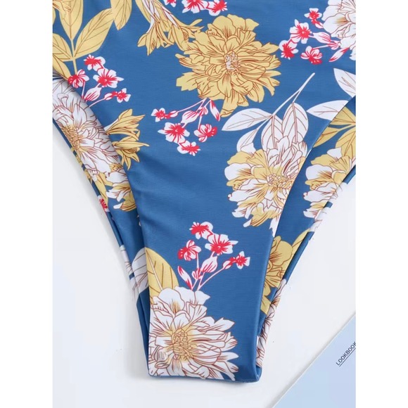 NEW Blue Floral Contrast Wrap Top Bikini Adjustable Straps Medium - Picture 4 of 5